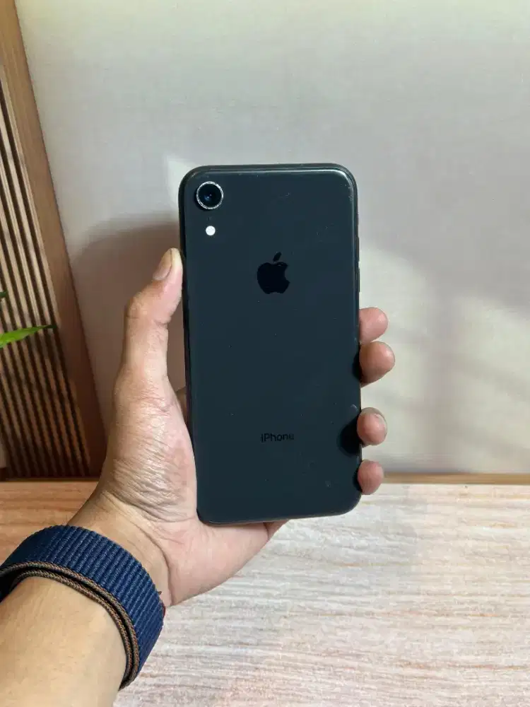 Iphone xr black