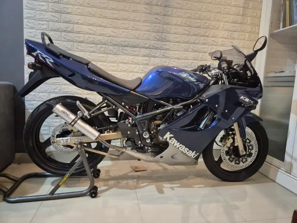 Kawasaki ninja rr old navy