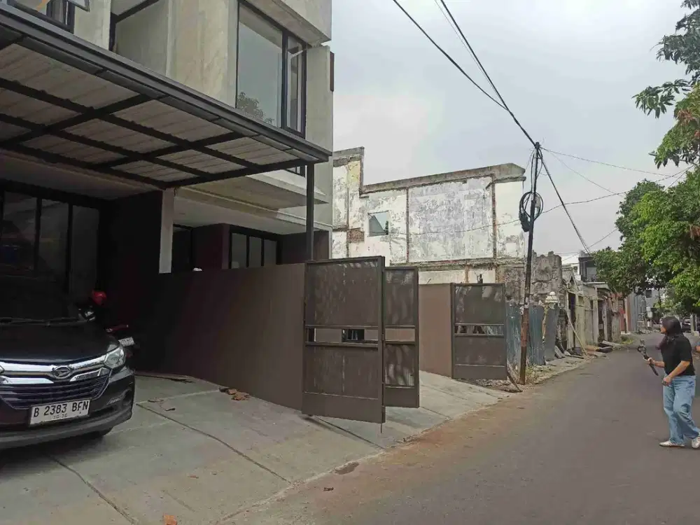 Dijual Rumah Baru desain modern Jl nangka 7 Cengkareng Jakarta Barat