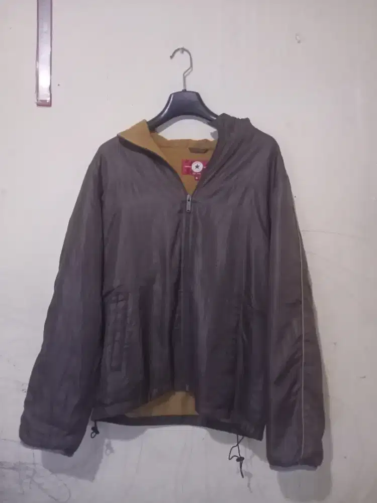 Jaket parasut cwo