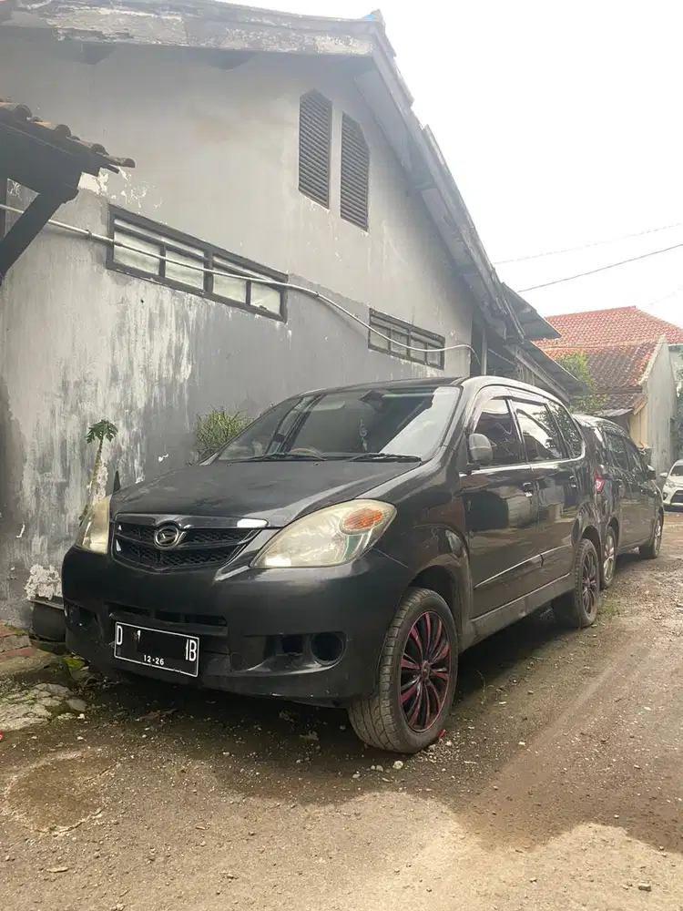 Daihatsu Xenia 2009 Bensin