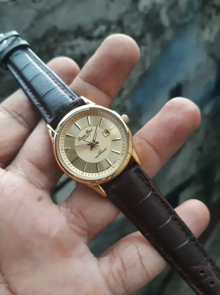 Jam tangan Reene ricci