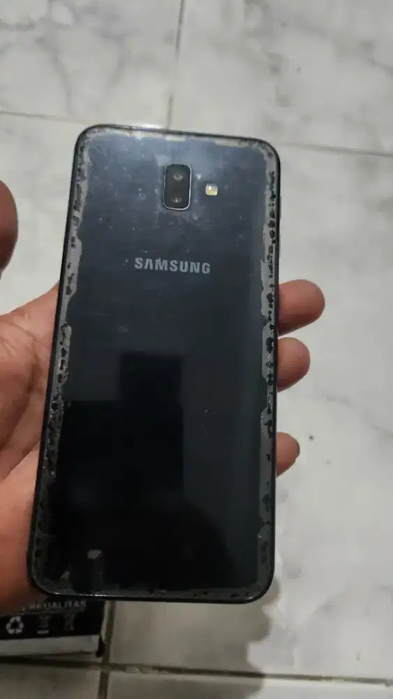 Dijual j6+ ram 3/32,masi ori