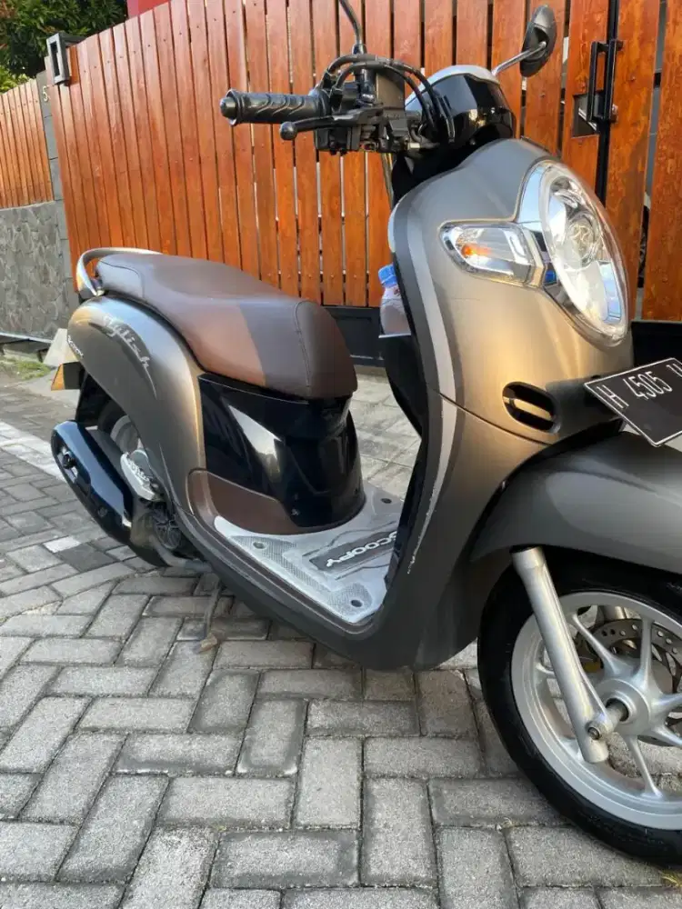 Scoopy Stylish 2021/2020 Original KM18Rb istimewaa