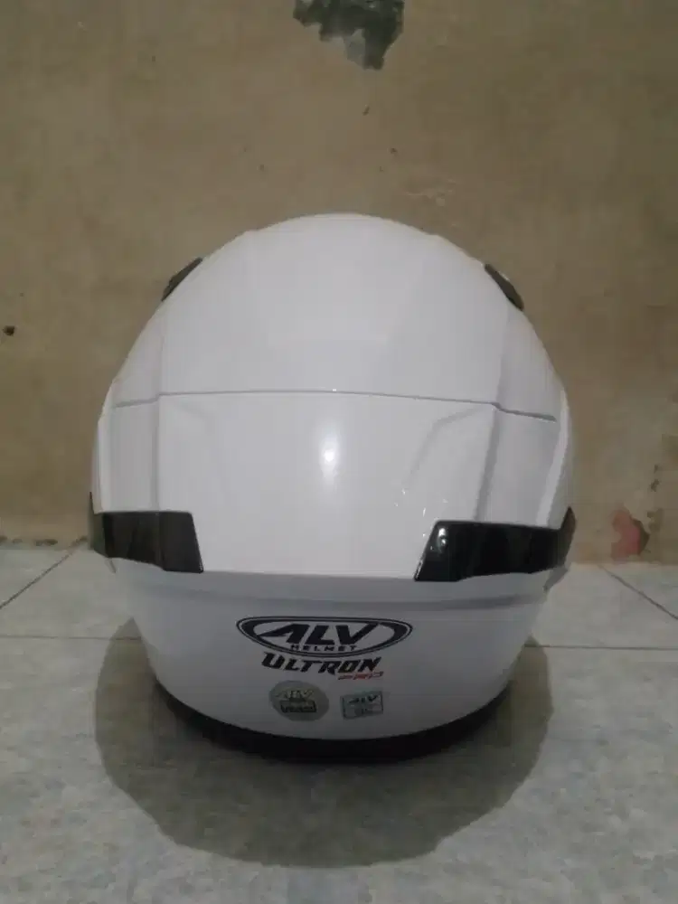 Helm ALV ULTRON