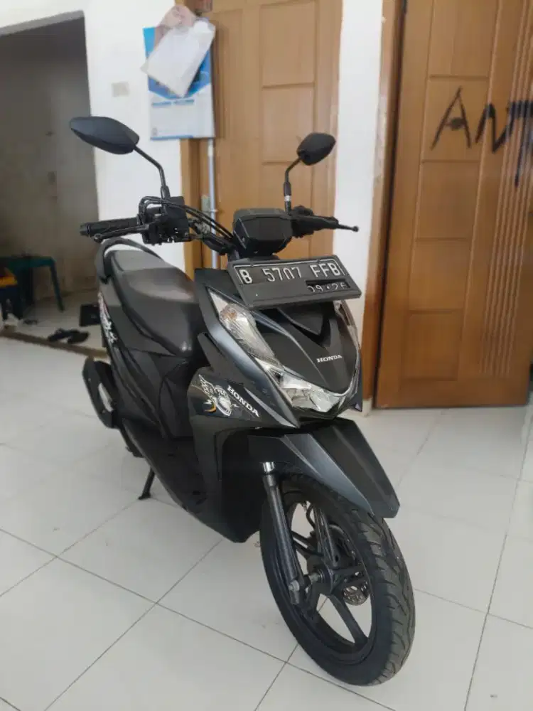 Honda beat street