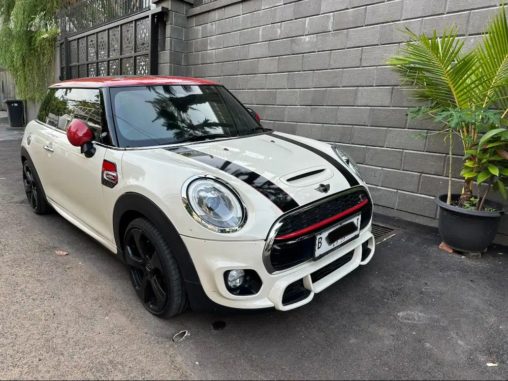 KM 24 rb JCW antik! F56 putih 2015 karimun wagon blindvan full ori