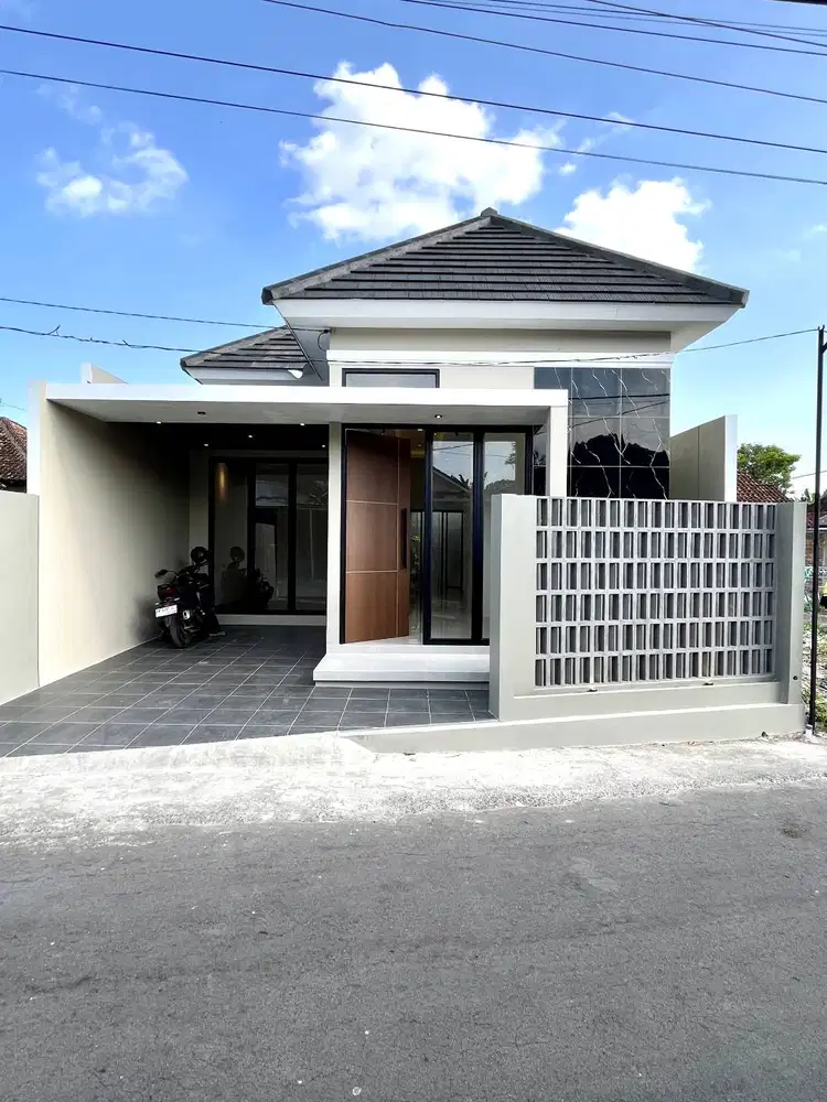 Rumah Baru Lokasi Strategis di Purwomartani