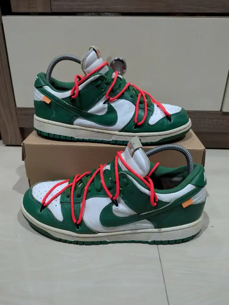 Sepatu Nike  pine green preloved size 43
