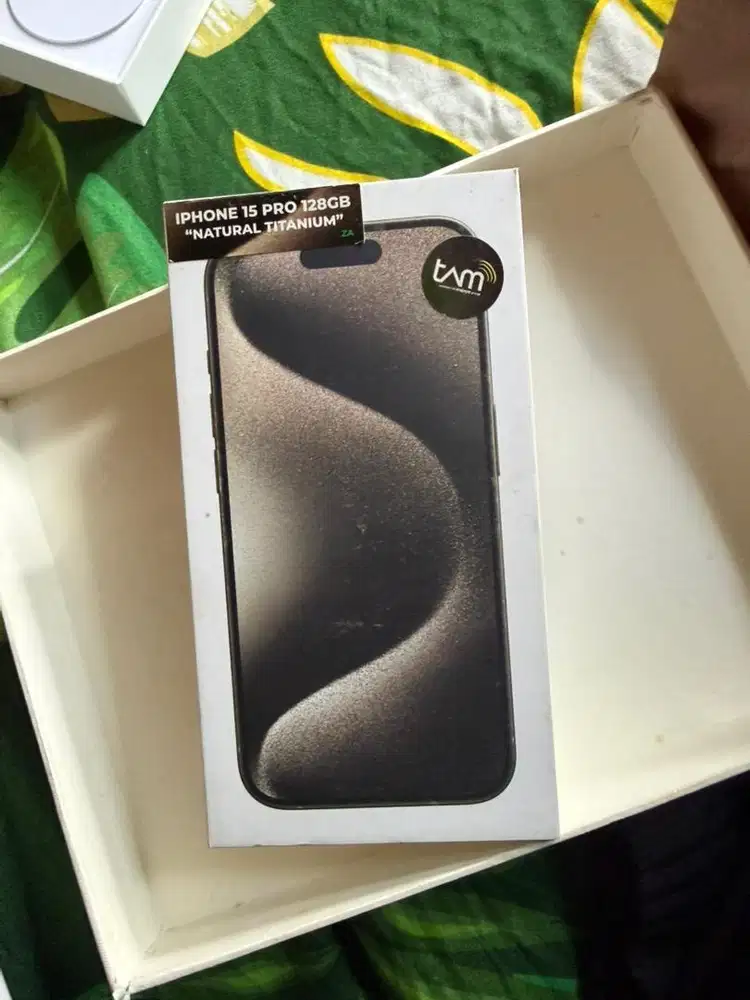 Jual Iphone 150 Pro 128GB Natural Titanium,