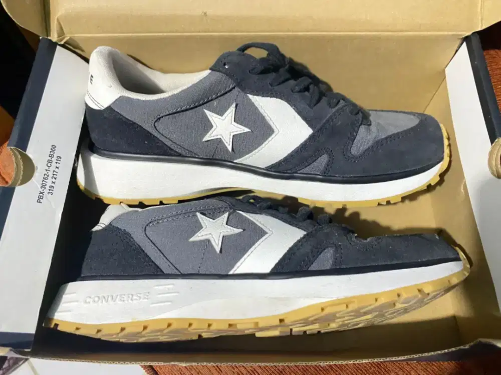 Sepatu Converse comfort pria