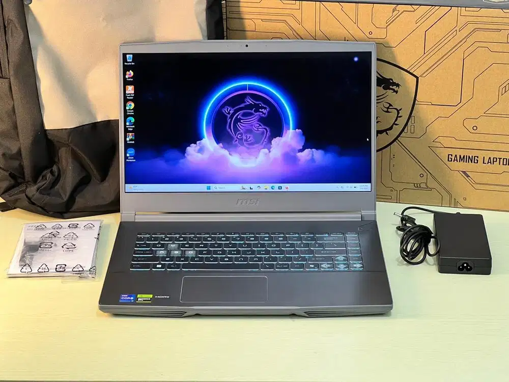 MSI Thin 15 i7-13620H RTX 3050 RAM 8 SSD 512 GB Fulset Garansi Panjang
