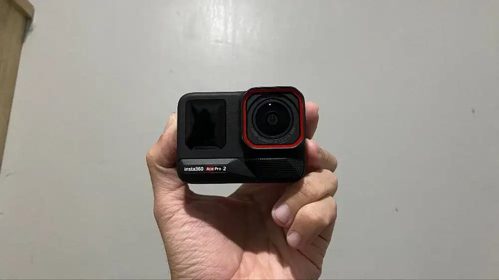 Insta360 Ace Pro 2 Like New + Extra Battery COD Duri Kosambi