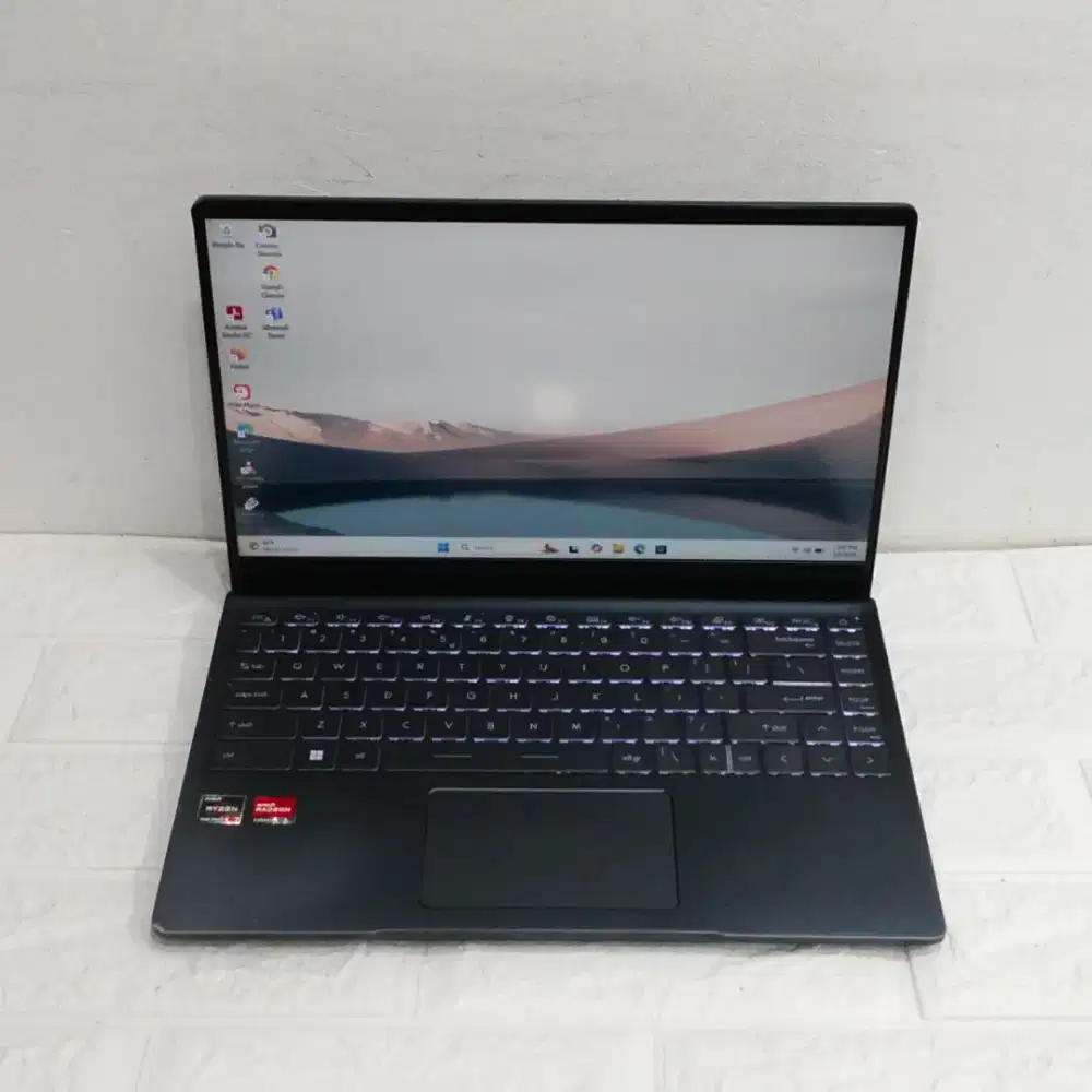 Laptop Msi Modern 14 B5M Amd Ryzen 7-5700U RAM 8GB SSD 512GB