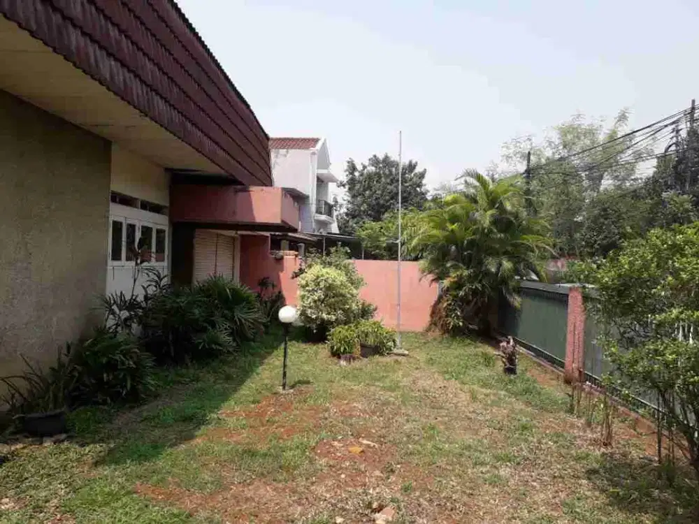 Dijual Rumah Lama utk Usaha/Hunian di Pejaten Jakarta Selatan