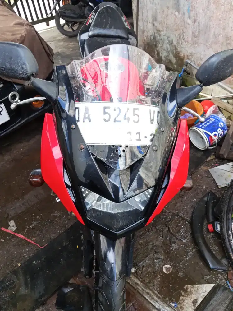 Kawasaki ninja rr warna asli deler