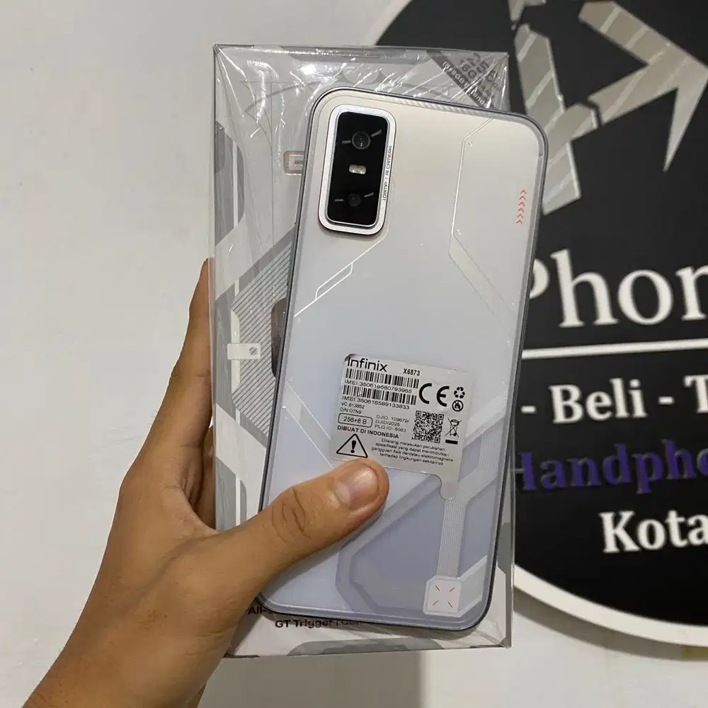 Infinix GT 30 Pro 5G Ram 8+8/256 White Fullset