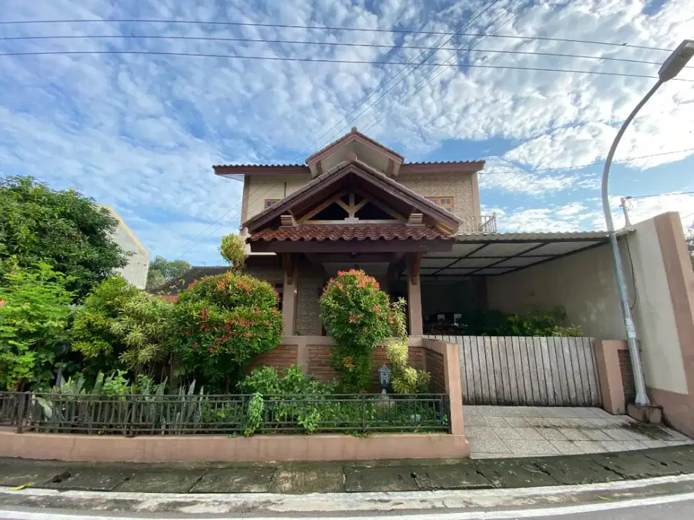 Rumah 269m Gajahan colomadu delat UMS solo
