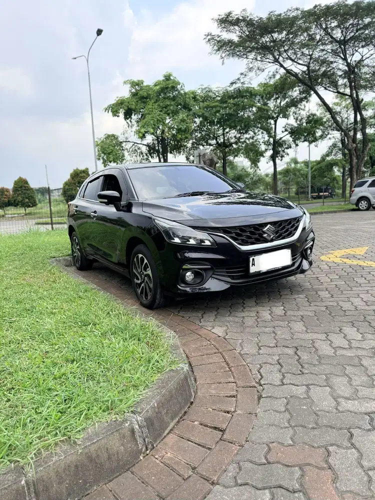Suzuki Baleno 2024 AT Matic Hitam HB istimewa KM low