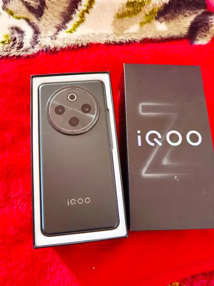 IQOO Z10 5G RAM 8+8/256 GB FULLSET ORIGINAL
