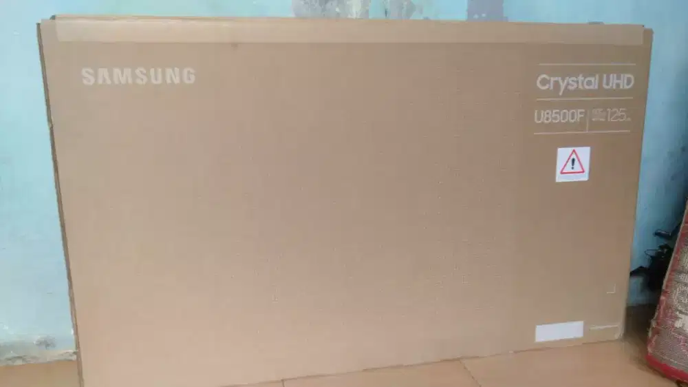 Samsung Smart TV Crystal 4K UHD U8500F 50 Inch