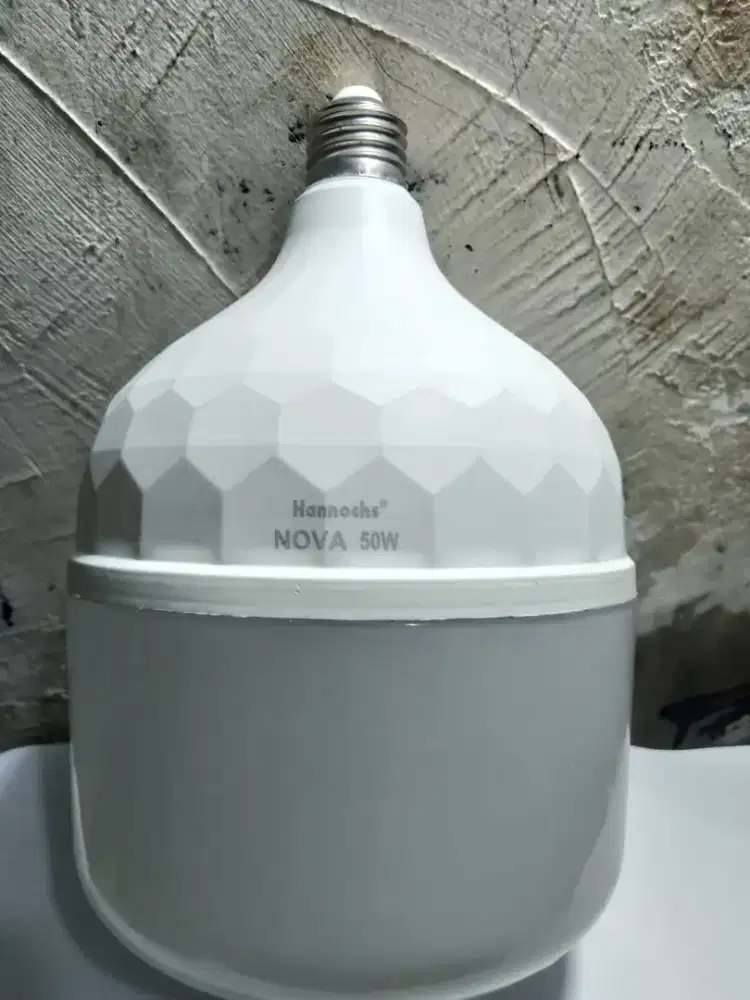 Lampu LED hannochs 50 Watt rekondisi