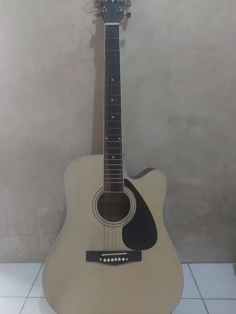 Gitar kranes akustik
