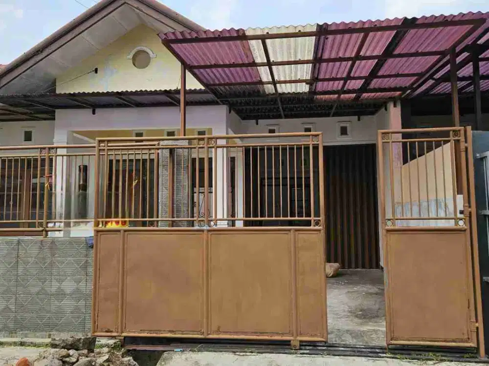 Disewakan Rumah Taman Kopo Indah 3