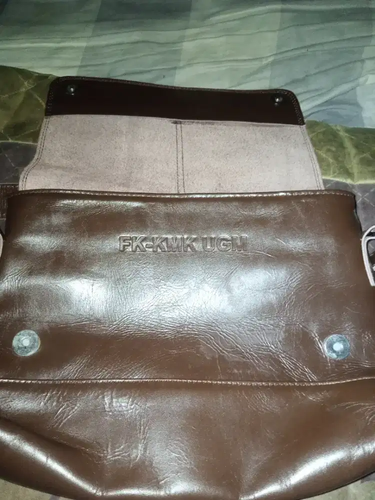 Tas selempang kulit pria original second