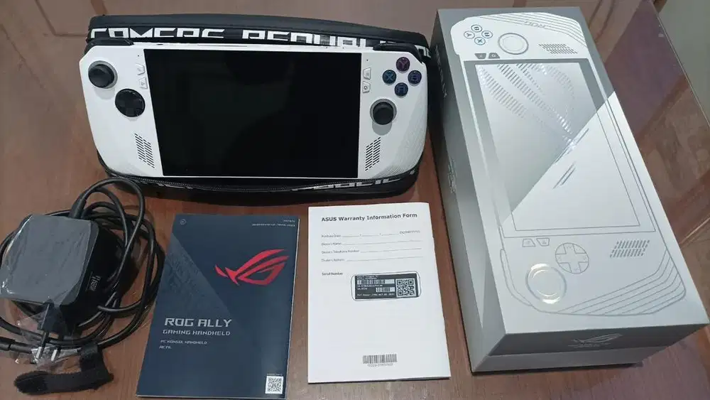 ASUS ROG Ally Z1 Extreme Fullset Mulus Bonus Case Ori ASUS + Aukey 64W