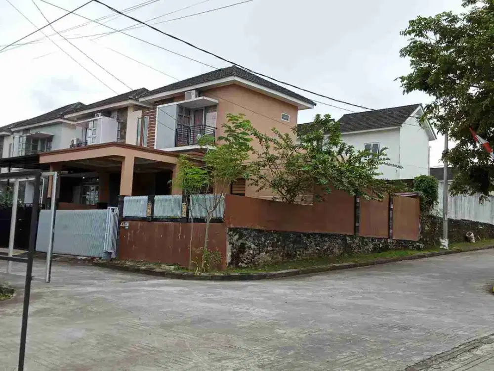 Rumah Jual De castarica
