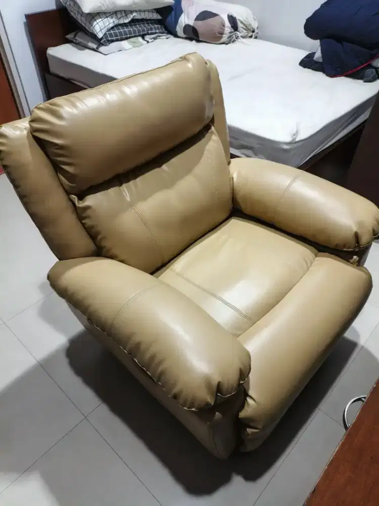 RECLINE SOFA KULIT MEWAH NYAMAN