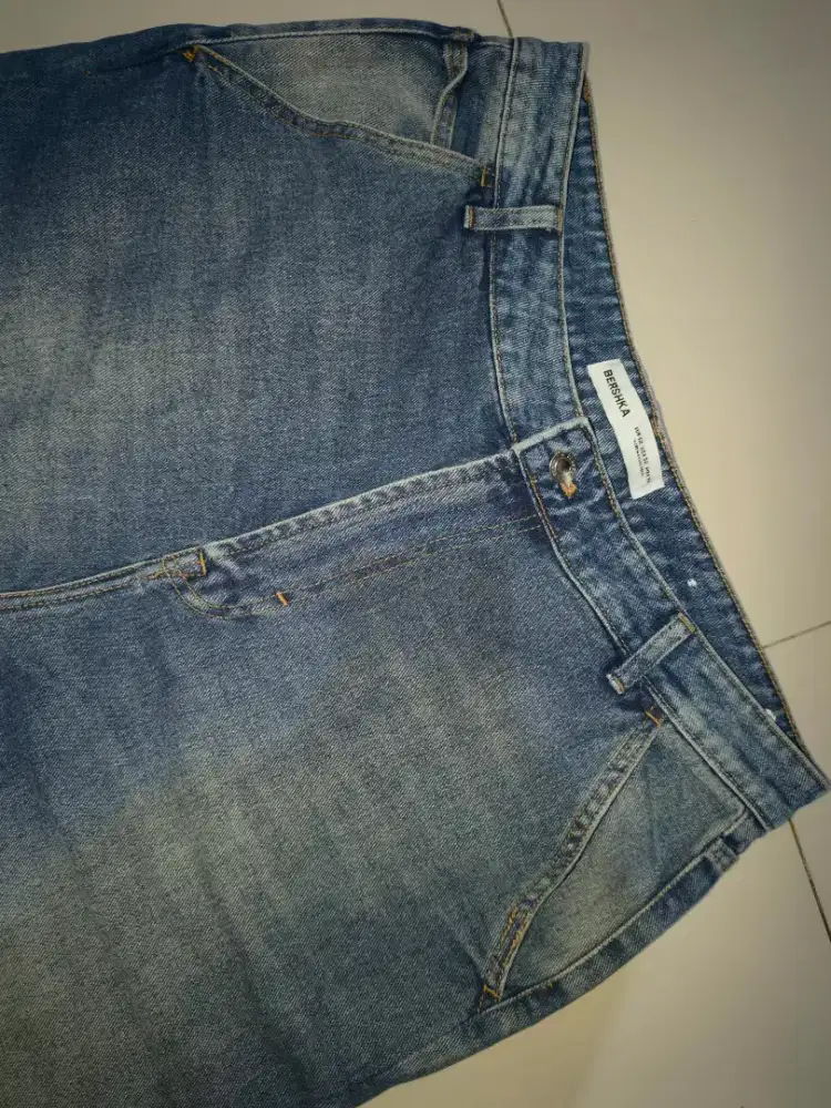 Celana Berskha Relaxed Fit