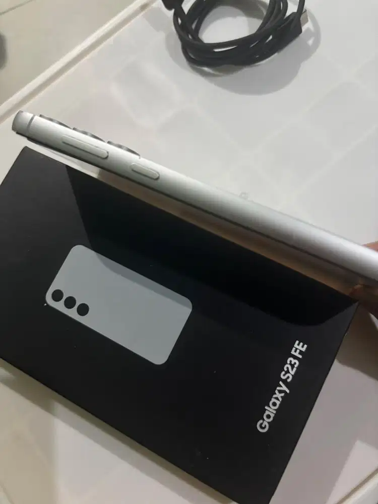 Samsung S23 FE 256GB second mulus no service warna putih