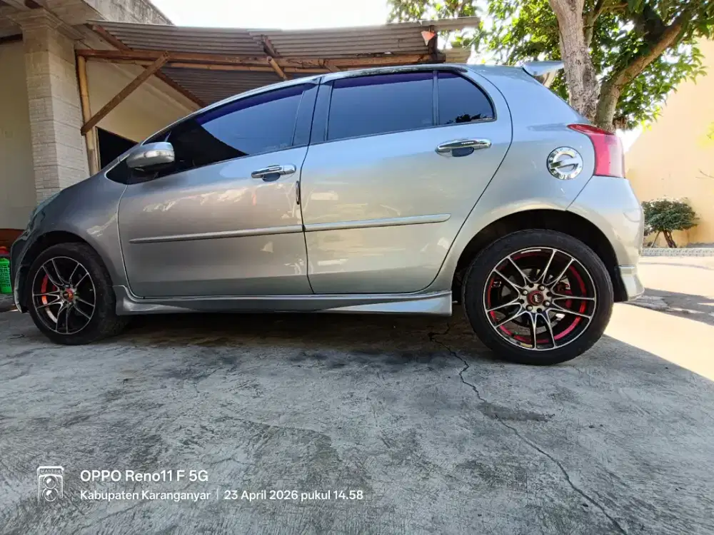 Toyota yaris tipe S manual ad solo