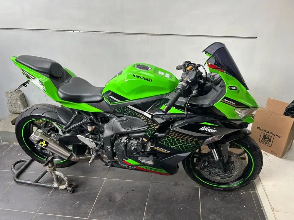 ZX25R hijau low odo th 2021