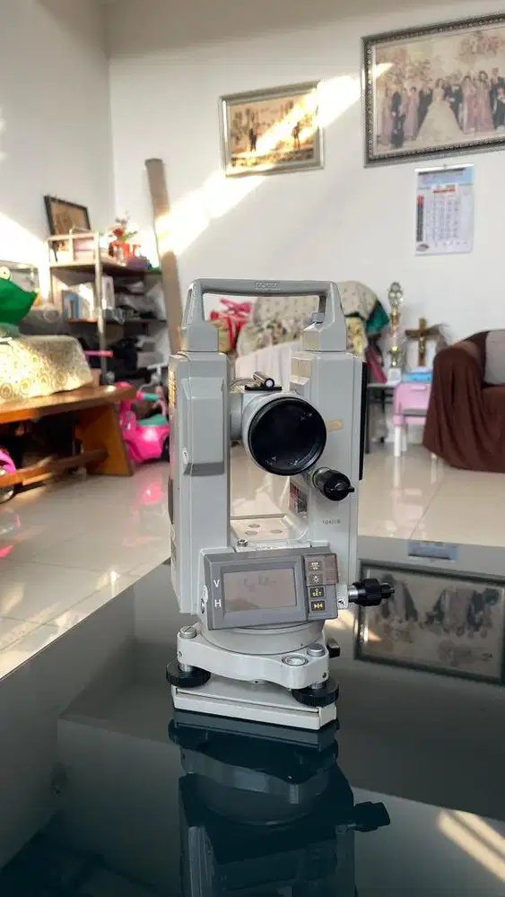 Theodolite  Carl Zeiss   THEO 010D , German