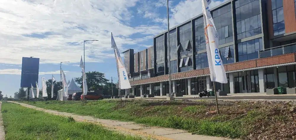 Ruko strategis cocok untuk bisnis kantor dan investasi