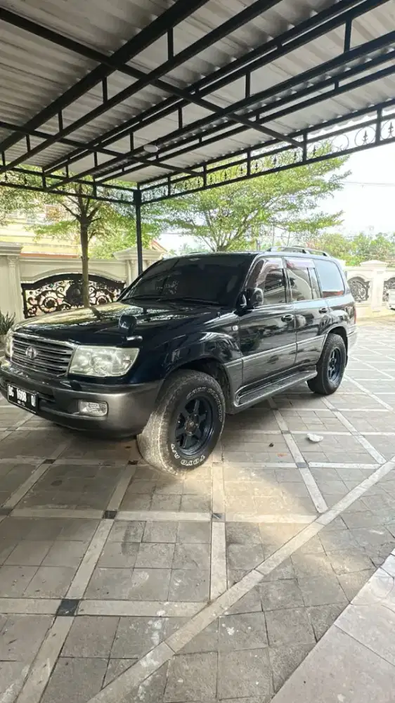 Land cruiser 2005 vx100