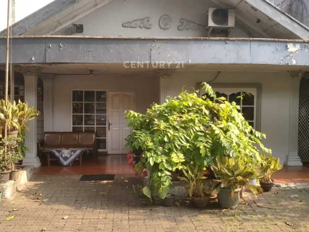 Dijual Tanah Masih Ada Bangunan Pinggir Jalan Raya Area Bisnis