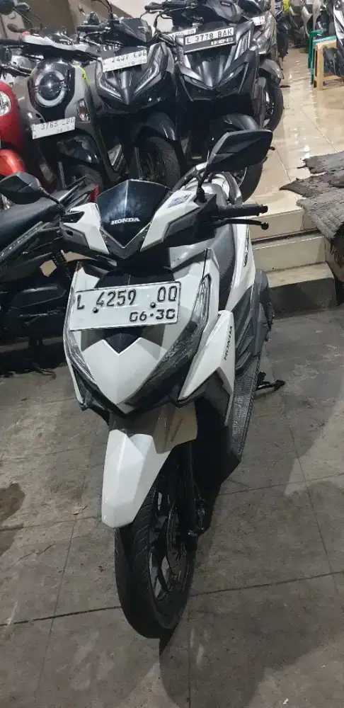 Vario 150 th 2015 mulus pool pjk hidup