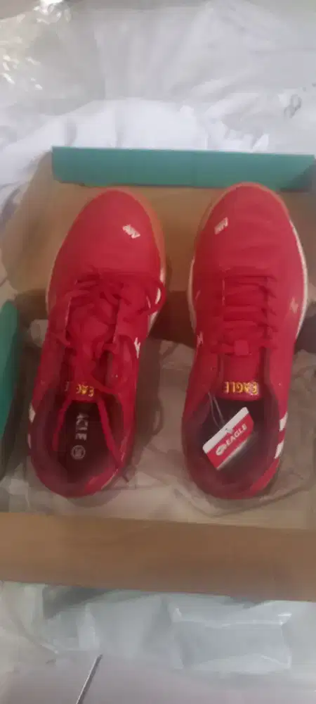Sepatu badminton eagle new uk 39