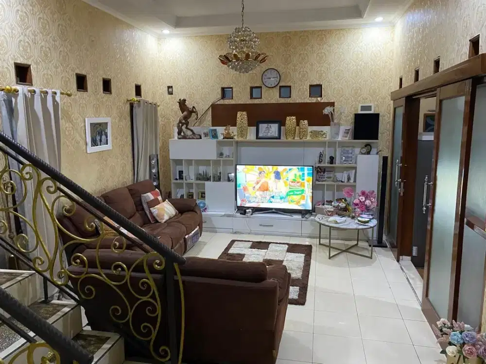 RUMAH MEWAH siap huni POSISI HOOK DENGAN HARGA DI BAWAH APPRAISAL BANK! bandung