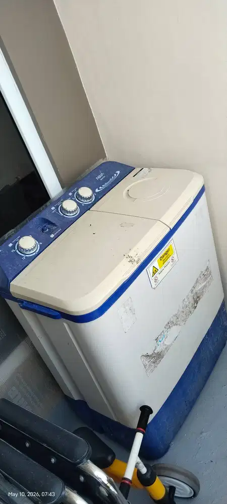 Mesin Cuci AQUA 2 tabung kondisi powerful