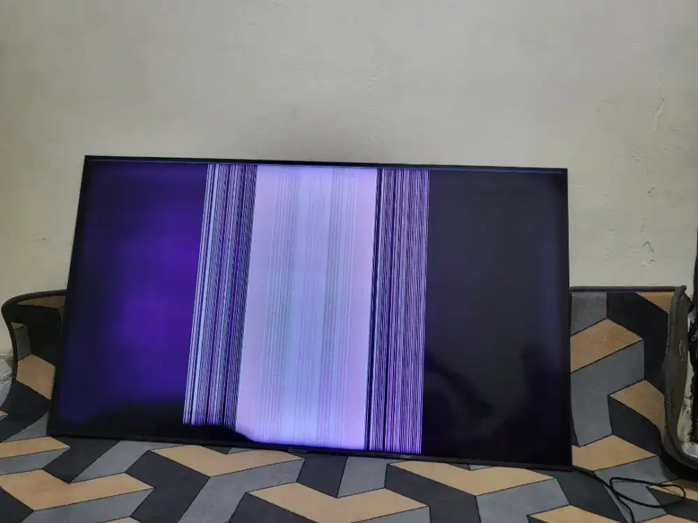 Tv samsung 55 in LCD kena.. yang lain nya normal
