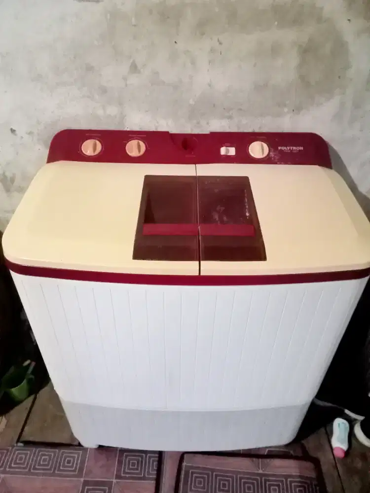 Mesin Cuci Polytron