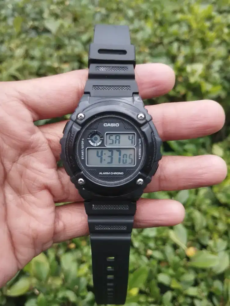 Casio W216H vintage