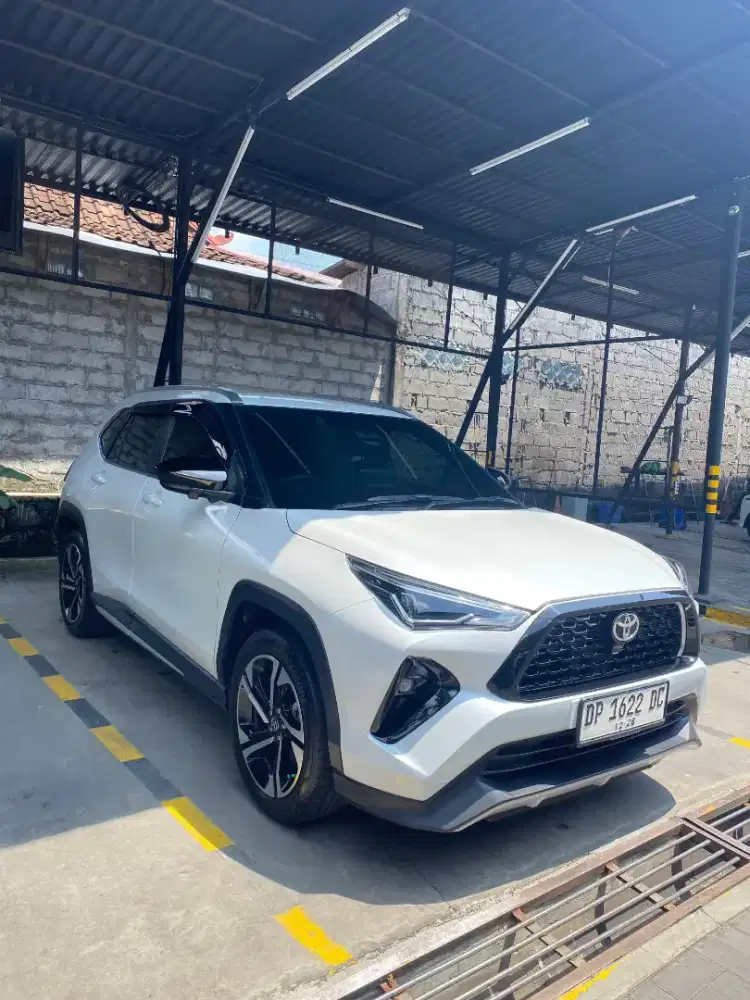 Dijual Toyota yaris Cross 1.5 S CVT TSS ( premium color ) 2023