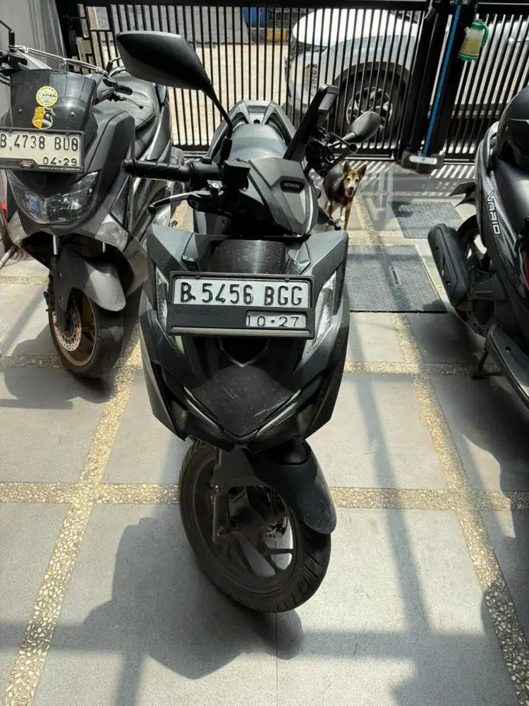 HONDA VARIO 160 CBS HITAM 2022