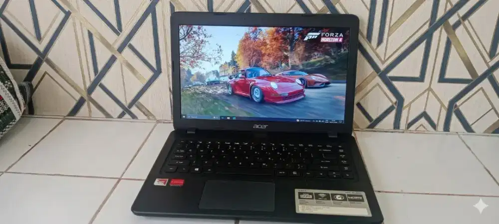 Dijual cepat laptop Acer aspire 3